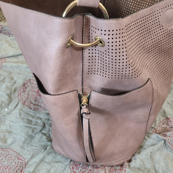 Le Miel Dark Blush Vegan Handbag - Picture 9 of 11